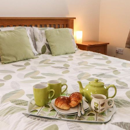 Horse Mill Lodge Taddington Esterno foto