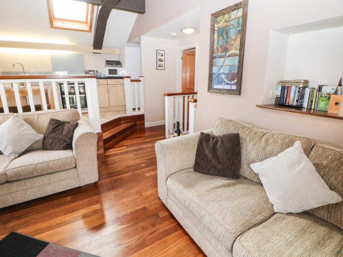 Horse Mill Lodge Taddington Esterno foto