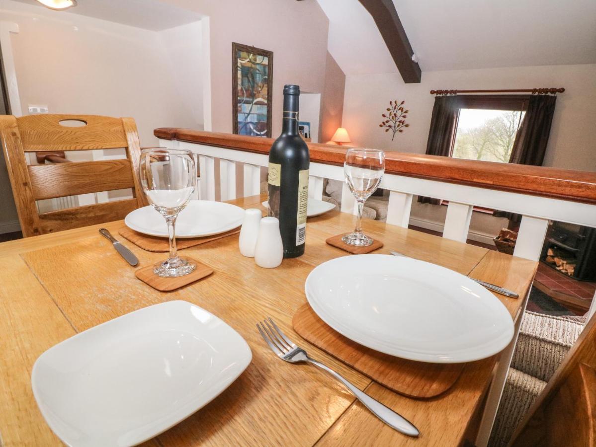 Horse Mill Lodge Taddington Esterno foto